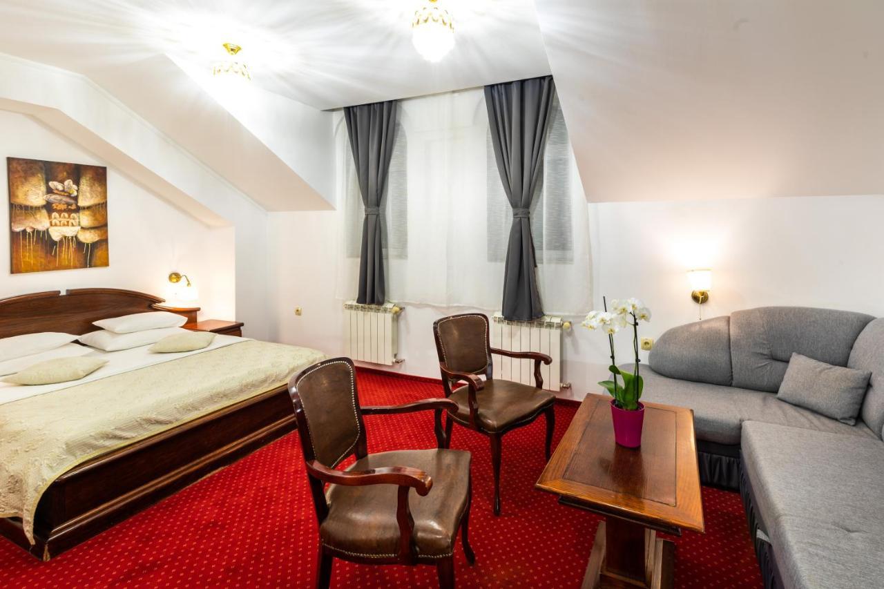 Garni Hotel Royal Crown Subotica Bagian luar foto